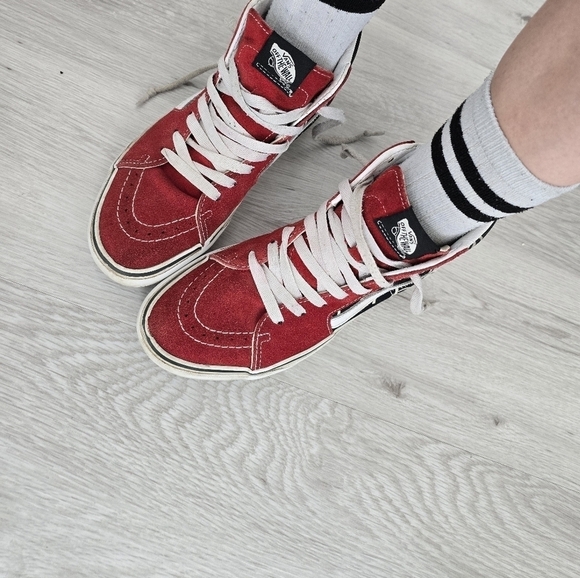 Vans | SK8-HI black canvas red suede indie hi-top sneakers | WMS 7.5 - Picture 4 of 11